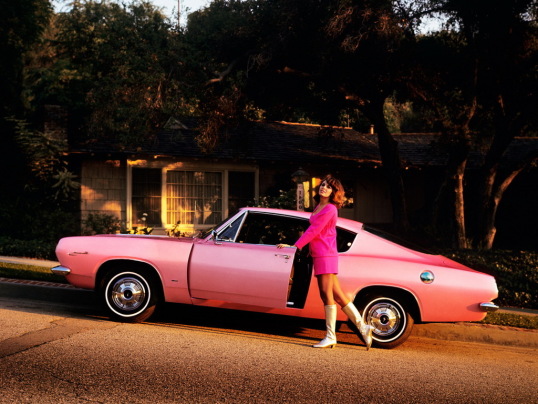 plymouth_barracuda_fastback_playmate_pink_2.jpg