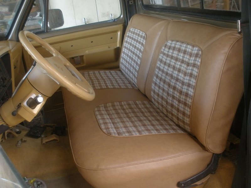 bench minitruck 006.JPG