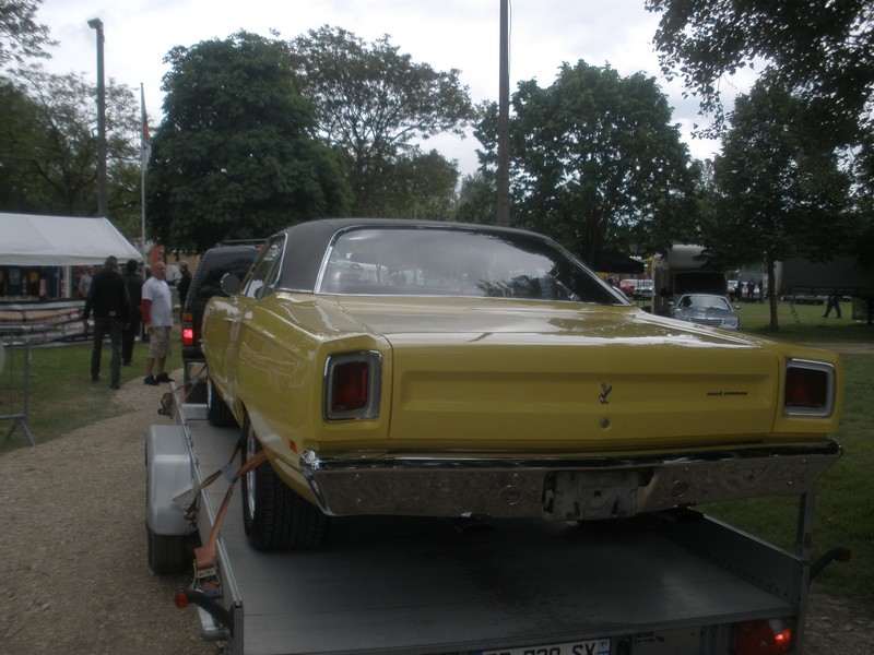 mopar party 014.JPG