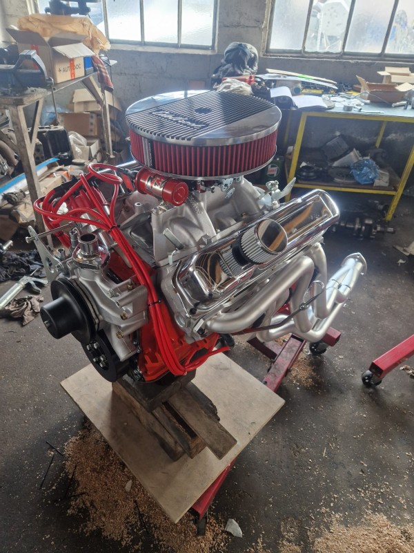 Moteur 383