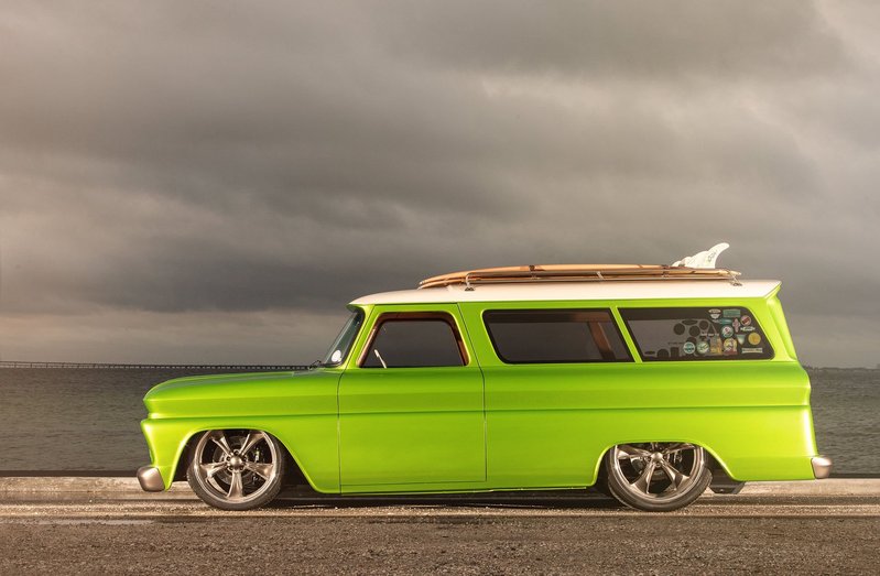 1966_Chevrolet_Suburban_cars_green_modified_2048x1340.jpg