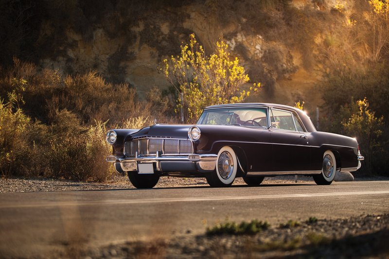 1956_Lincoln_Continental_Mark_II__60A__luxury_retro_3600x2400.jpg (1.31 Mio) Consulté 3337 fois 1956_Lincoln_Continental_Mark_II__60A__luxury_retro_3600x2400.jpg