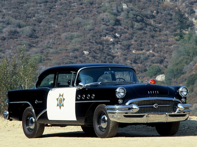 1955_Buick_Century_Sedan_Highway_Patrol_Police_retro_muscle_1600x1200.jpg