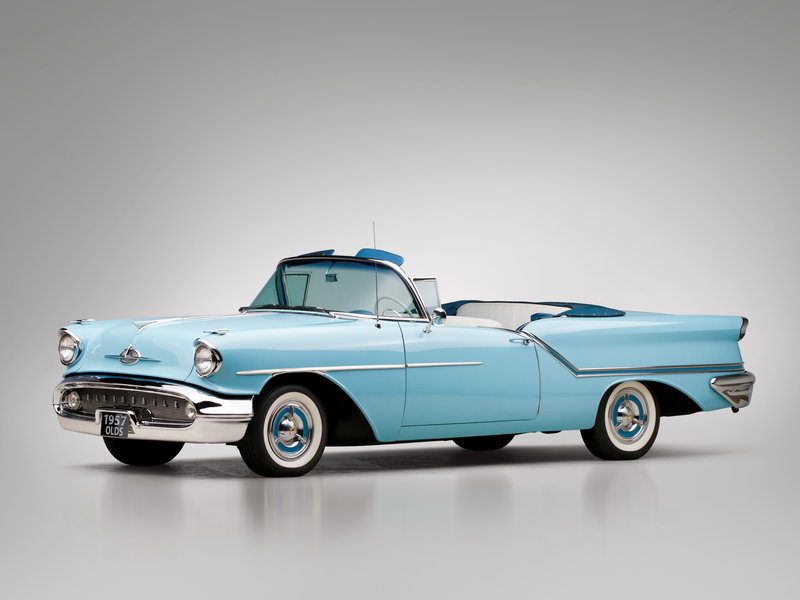 1957_Oldsmobile_Golden_Rocket_88_J_2_Convertible_retro_8_8_2048x1536.jpg