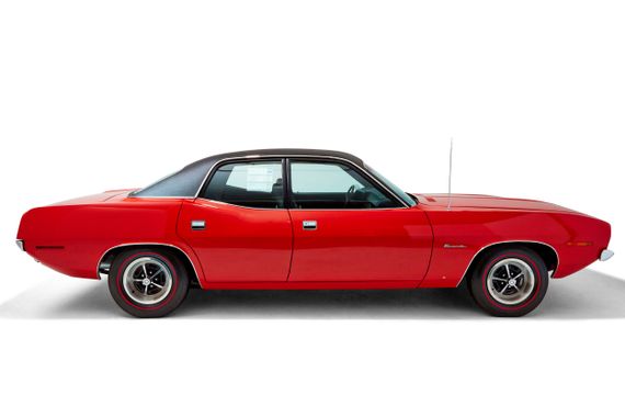 1970-plymouth-barracuda-right-profile.jpg