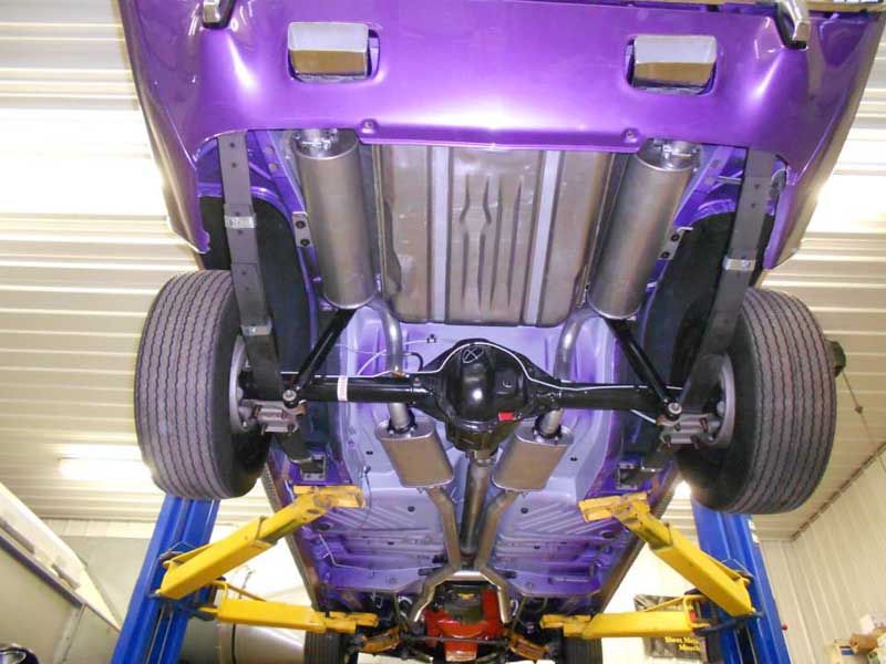 70hemicudaundercarriage1.jpg