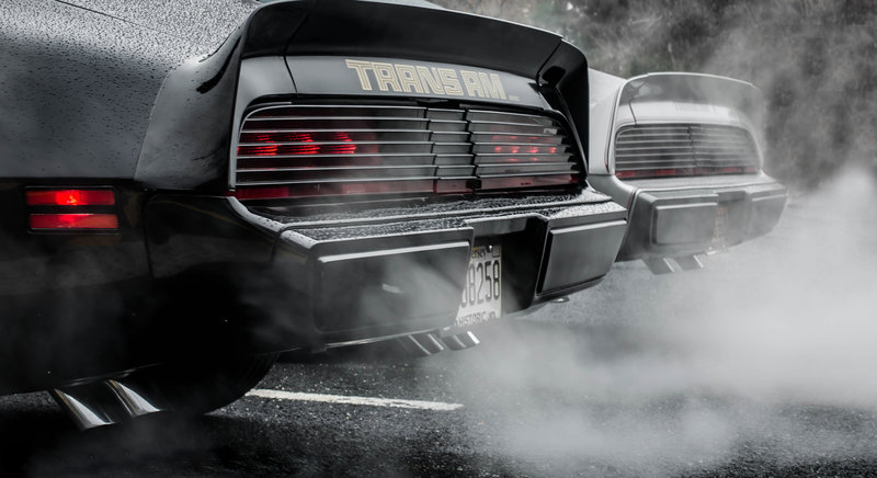 pontiac_firebird_4735x2582.jpg (1.16 Mio) Consulté 2577 fois pontiac_firebird_4735x2582.jpg